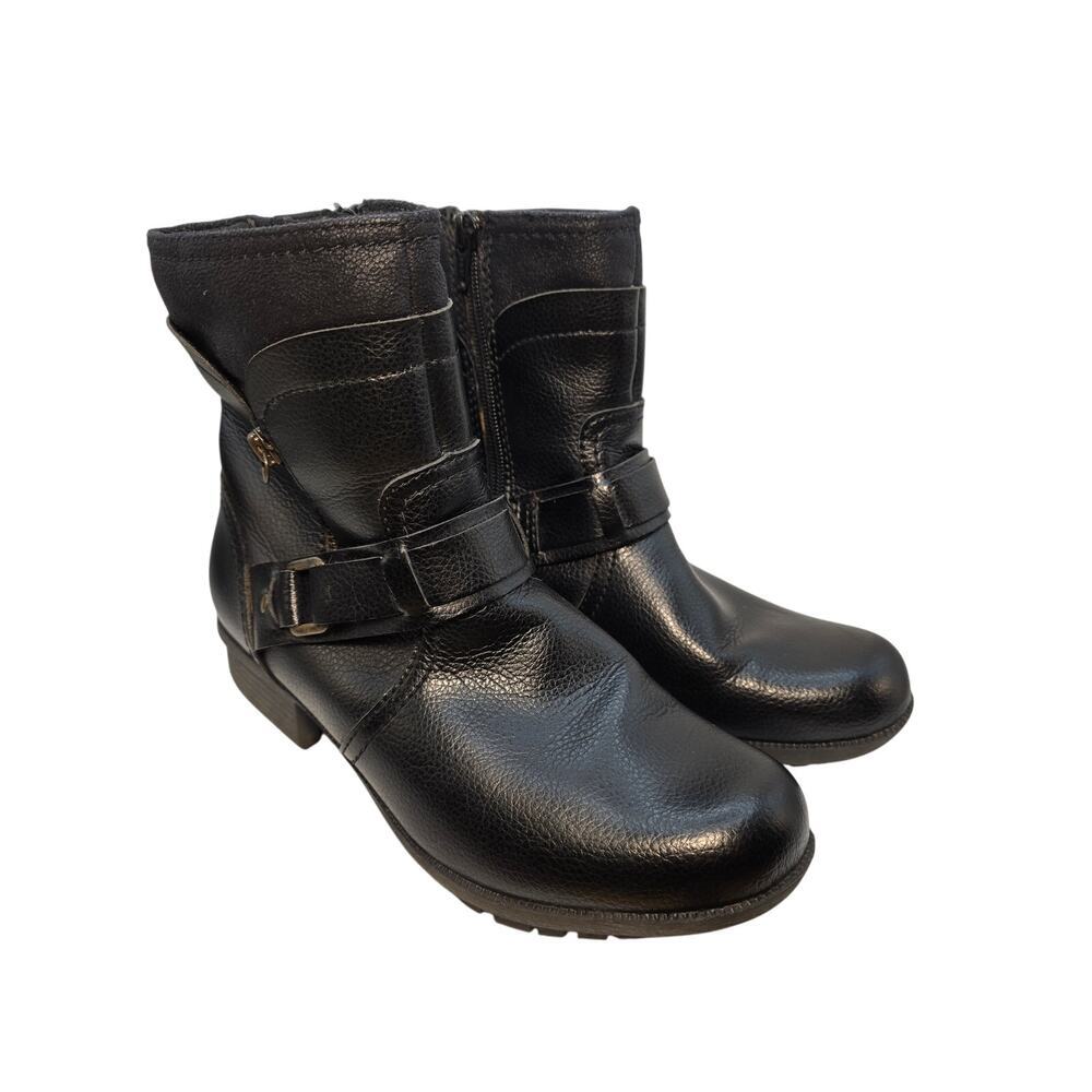 Clarks Womens Riddle Avant Black Boots Side Zip Biker Comfort Leather size 8